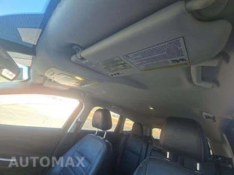 2015 Ford Escape Titanium – miniatura 8