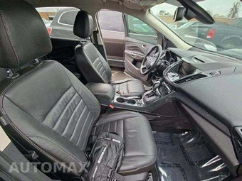 2015 Ford Escape Titanium – miniatura 18