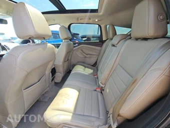 2015 Ford Escape Titanium - miniatura 13