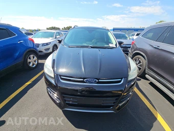 2015 Ford Escape Titanium - miniatura 2