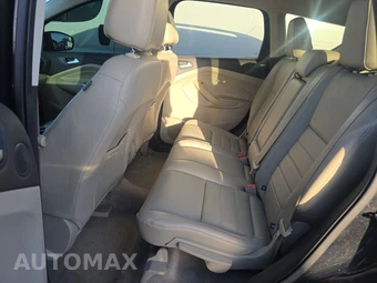 2015 Ford Escape Titanium – miniatura 13