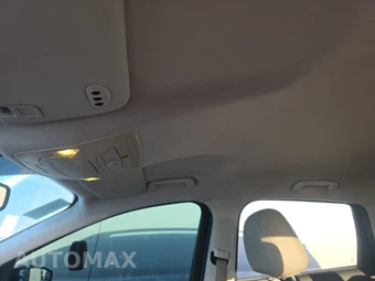 2015 Ford Escape Titanium – miniatura 17