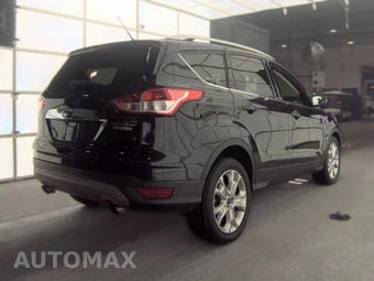 2015 Ford Escape Titanium – miniatura 4
