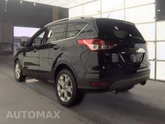 2015 Ford Escape Titanium – miniatura 6