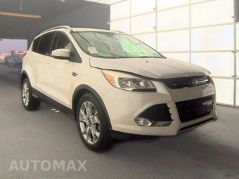 2015 Ford Escape Titanium – miniatura 3