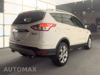 2015 Ford Escape Titanium – miniatura 4