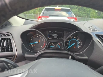 2015 Ford Escape Titanium – miniatura 12