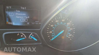 2015 Ford Escape Titanium – miniatura 20