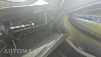 2015 Ford Escape Titanium – miniatura 27