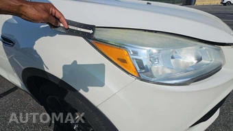 2015 Ford Escape Titanium – miniatura 36