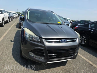 2015 Ford Escape Titanium – miniatura 2