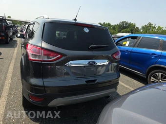 2015 Ford Escape Titanium – miniatura 5