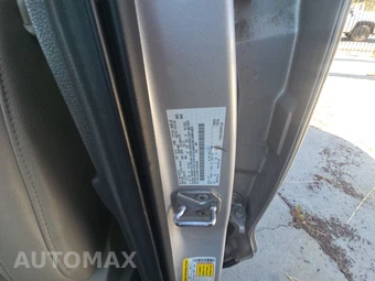 2015 Ford Escape Titanium – miniatura 14