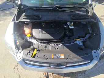 2015 Ford Escape Titanium – miniatura 15