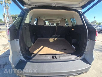 2015 Ford Escape Titanium – miniatura 16