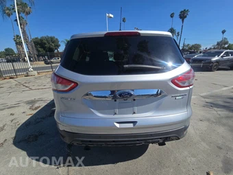 2015 Ford Escape Titanium – miniatura 5
