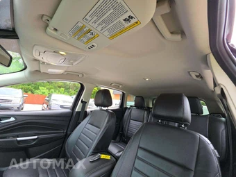 2015 Ford Escape Titanium - miniatura 11