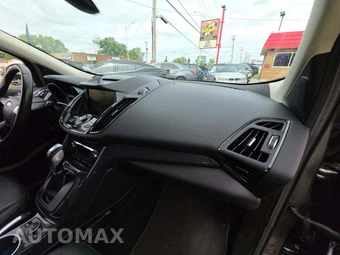 2015 Ford Escape Titanium - miniatura 19