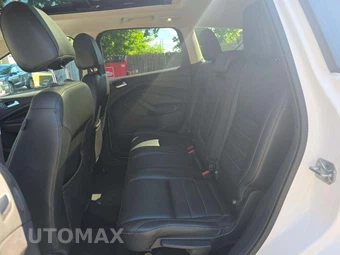 2015 Ford Escape Titanium – miniatura 13