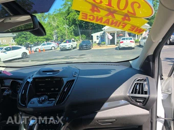 2015 Ford Escape Titanium – miniatura 19