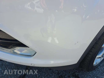 2015 Ford Escape Titanium – miniatura 22