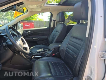 2015 Ford Escape Titanium – miniatura 6