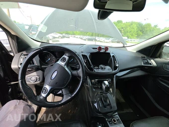 2015 Ford Escape Titanium – miniatura 11