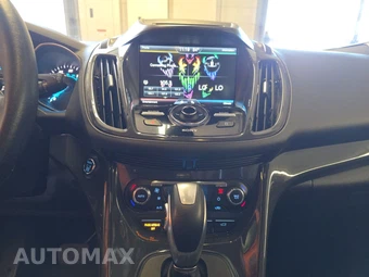 2015 Ford Escape Titanium – miniatura 11
