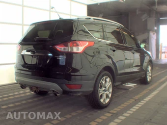 2015 Ford Escape Titanium – miniatura 4