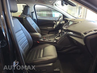 2015 Ford Escape Titanium – miniatura 8