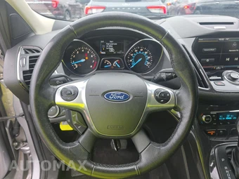 2015 Ford Escape Titanium - miniatura 10