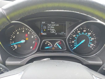 2015 Ford Escape Titanium - miniatura 12