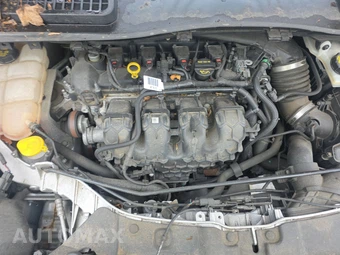 2015 Ford Escape Titanium - miniatura 15