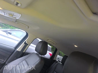 2015 Ford Escape Titanium - miniatura 19