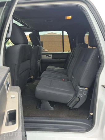 2015 Ford Expedition EL XLT – miniatura 10