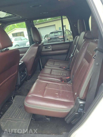 2015 Ford Expedition Platinum – miniatura 13
