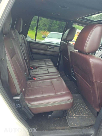 2015 Ford Expedition Platinum – miniatura 17