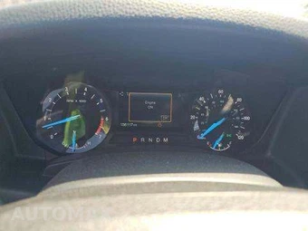 2015 Ford Expedition XLT – miniatura 9