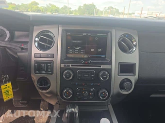 2015 Ford Expedition XLT – miniatura 10