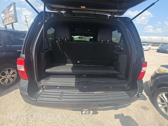 2015 Ford Expedition XLT – miniatura 15