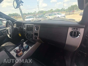 2015 Ford Expedition XLT – miniatura 20