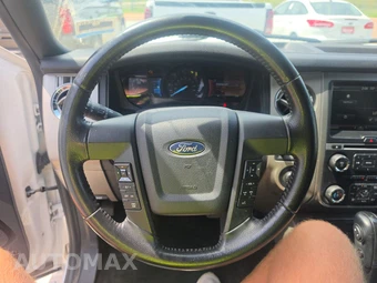 2015 Ford Expedition XLT - miniatura 10