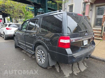 2015 Ford Expedition XLT - miniatura 2