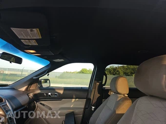 2015 Ford Explorer – miniatura 19