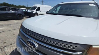 2015 Ford Explorer – miniatura 34