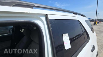 2015 Ford Explorer – miniatura 40