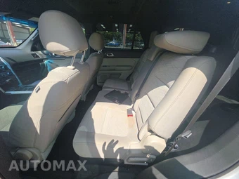 2015 Ford Explorer – miniatura 13