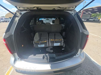 2015 Ford Explorer – miniatura 16