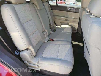2015 Ford Explorer – miniatura 17