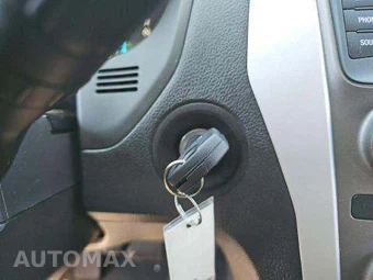 2015 Ford Explorer – miniatura 8